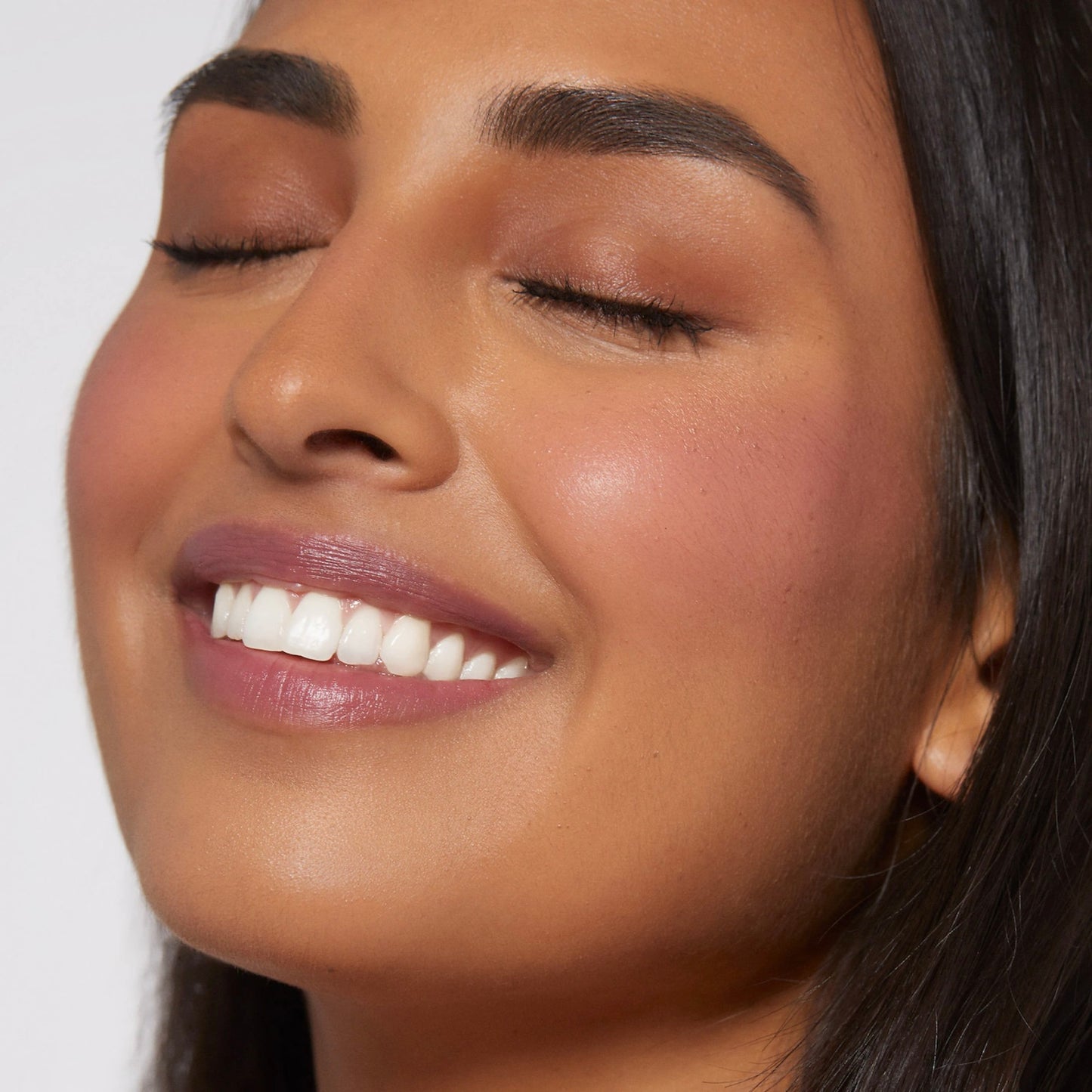 RARE BEAUTY - Soft Pinch Liquid Blush