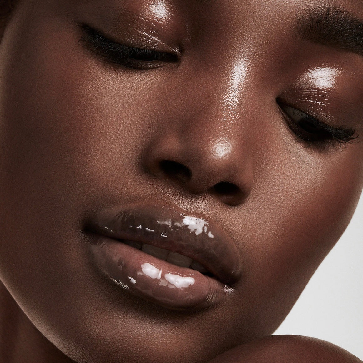 FENTY BEAUTY - Gloss Bomb